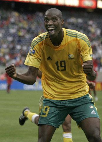 PG电子官方-南非选手在射箭比赛中表现抢眼