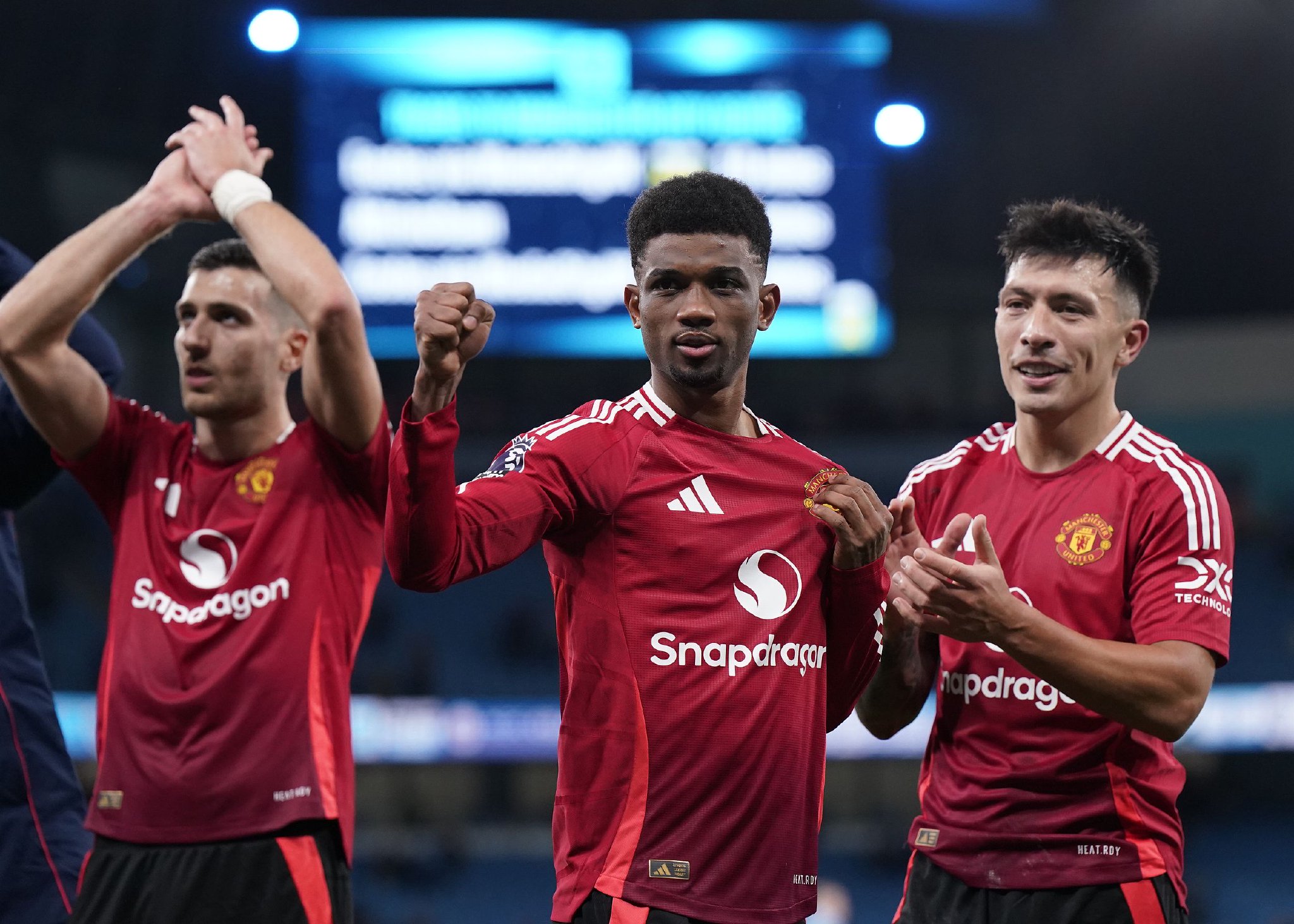 曼联球员伤愈回归，全队实力得到提升的简单介绍