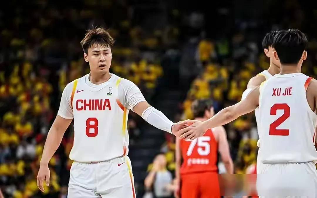 关于亚洲杯篮球赛季后赛进行激烈角逐决胜局的信息