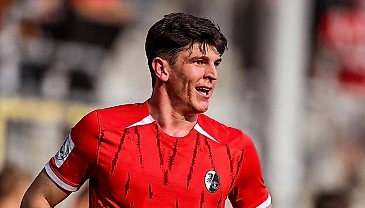 PG中国登录入口-关于弗赖堡队客场觅得胜机，取得关键胜利的信息