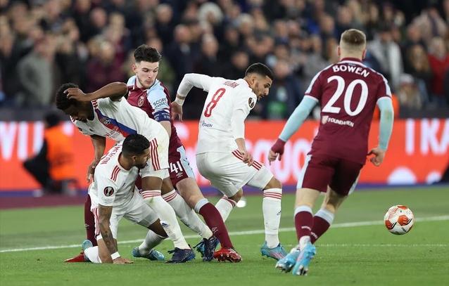 PG电子官网-里昂主场失分，局面迅速逆转的简单介绍