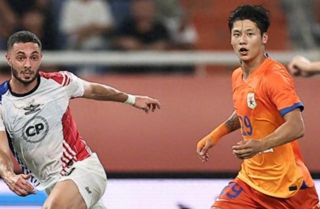 PG电子官网入口-猛龙背靠背取胜！劳里为球队稳住阵脚