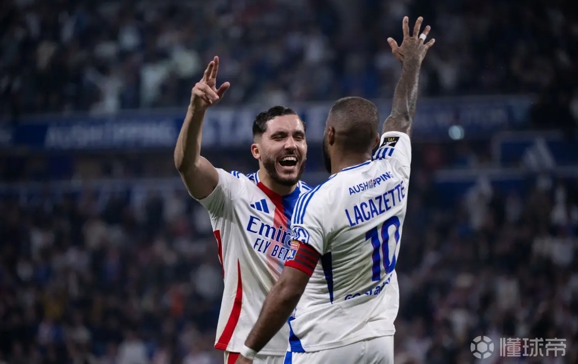 里昂在对阵马赛的比赛中取得胜利