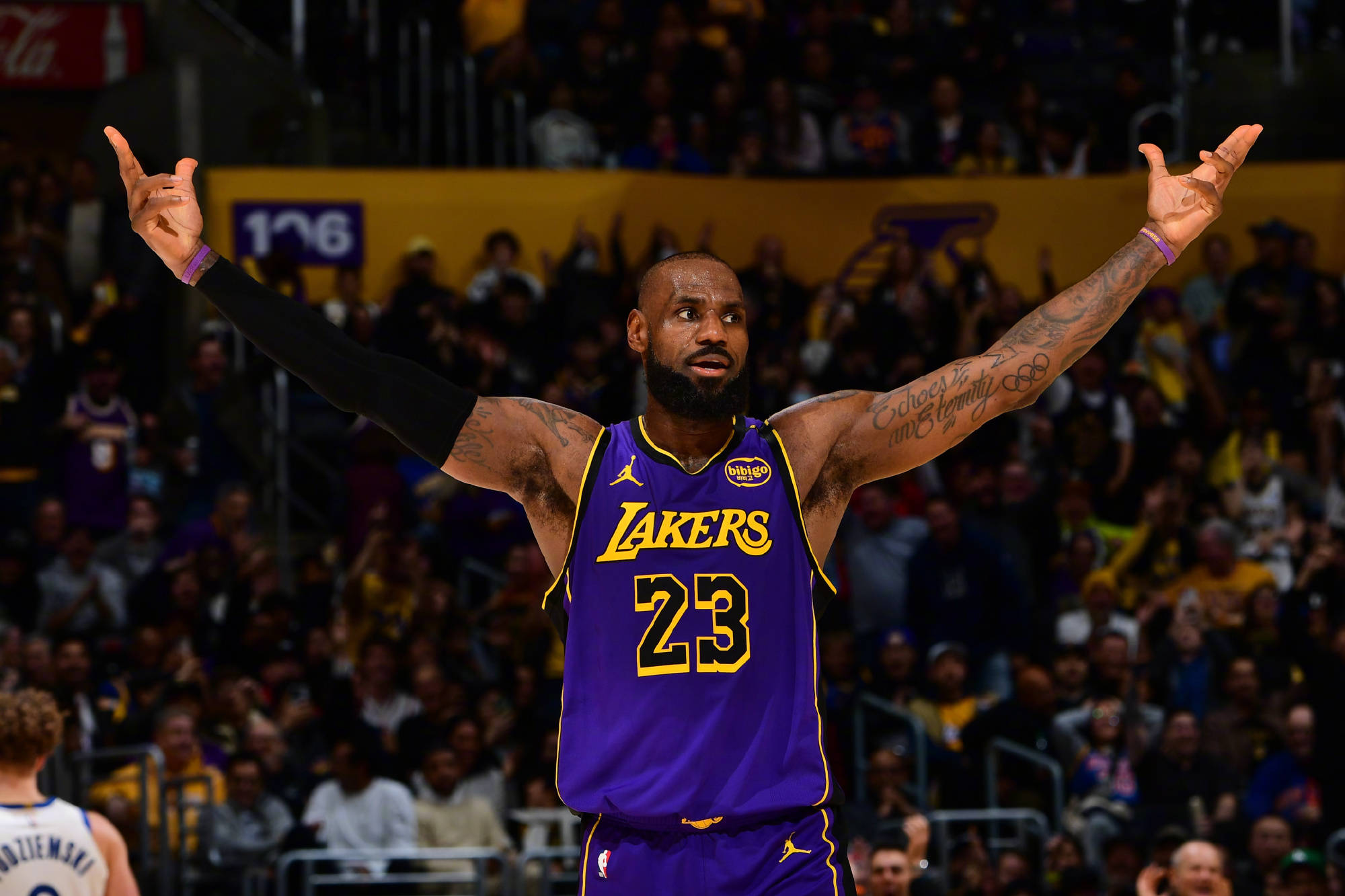 包含勇士大胜湖人，西部决赛将对阵爵士的词条