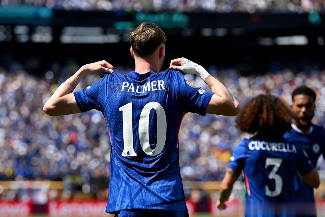 PG平台-切尔西横扫对手晋级，欧洲舞台不容小觑