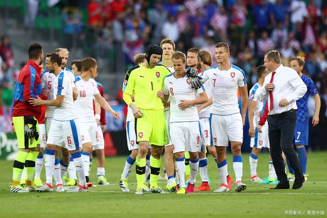 关于荷兰队击败捷克，晋级门票已在望的信息