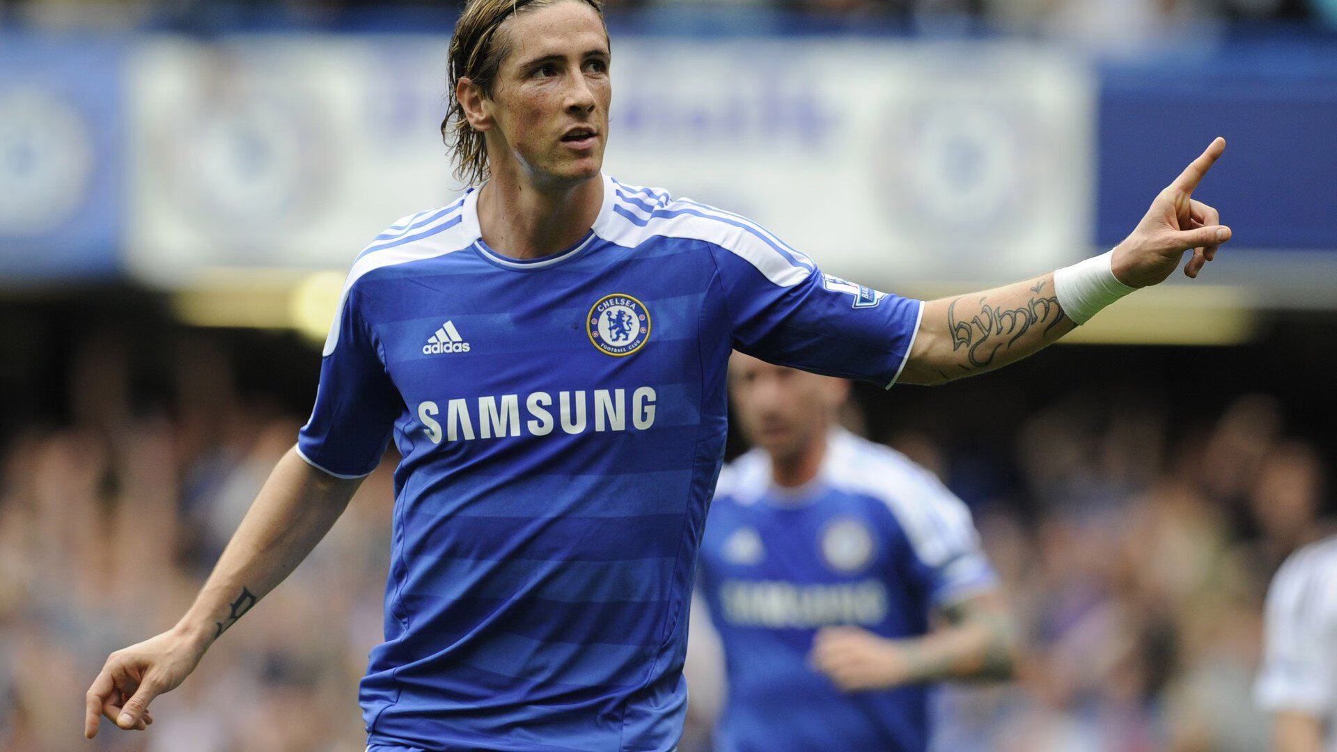 PG电子游戏-双线烽火，哥伦比亚的南美舞步与德甲铁锤下的非典型征服者