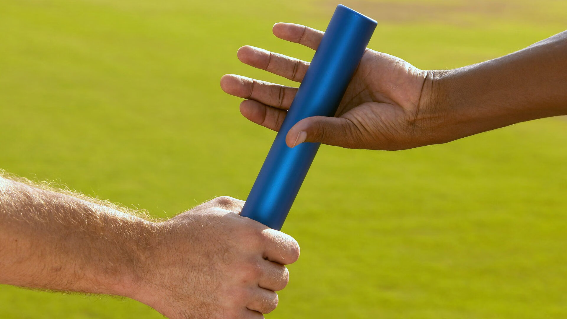 PG Soft Gaming-跨越半球的共鸣，当绿茵场压力点燃橄榄球之魂